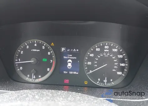 2015 Hyundai Sonata Sport z USA, uszkodzony, nr VIN 5NPE34AF6FH032857